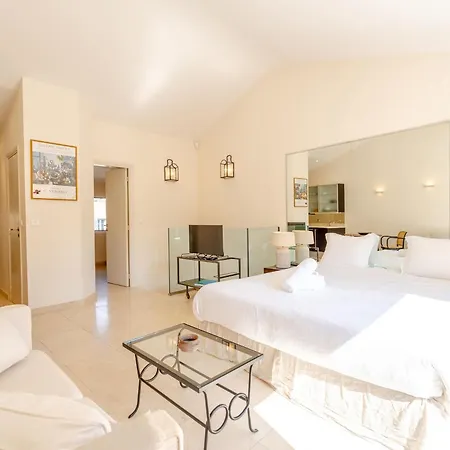 La Petite Sirene L Vue La Ponche L Shellter-rentals Apartman *