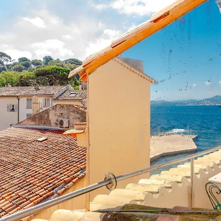 La Petite Sirene L Vue La Ponche L Shellter-rentals Apartamento